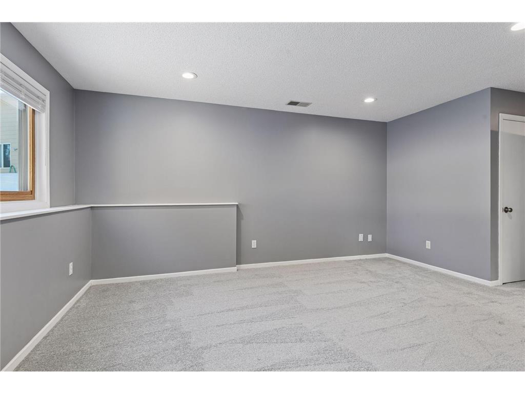 3820 Harbor Lane N Plymouth MN 55446 6824810 image27