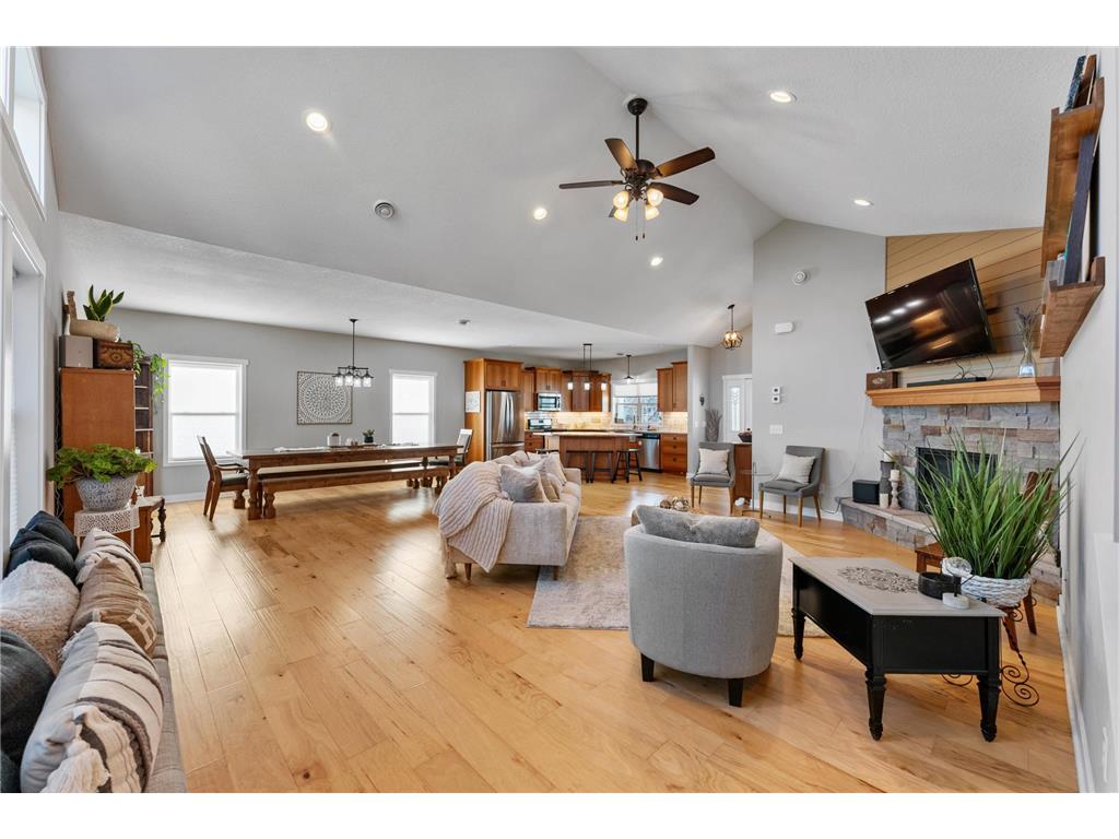 38209 Everett Avenue North Branch MN 55056 7096078 image11