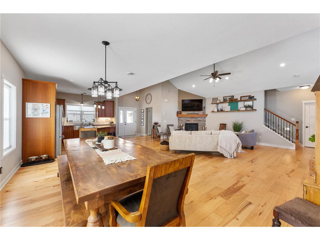 38209 Everett Avenue North Branch MN 55056 7096078 image12