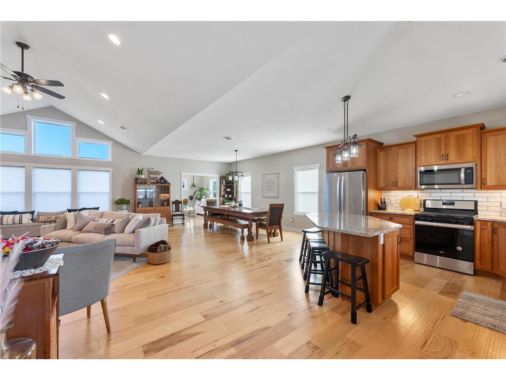 38209 Everett Avenue North Branch MN 55056 7096078 image6