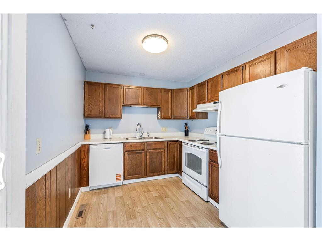 3821 15th Avenue NW Rochester MN 55901 7093235 image4