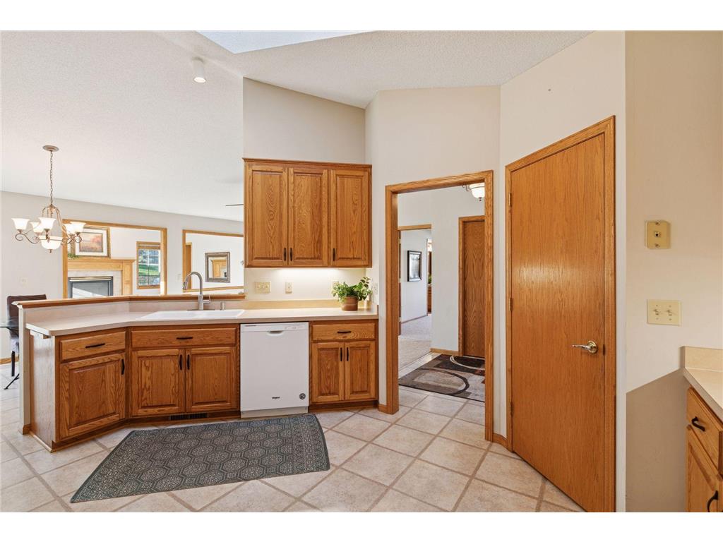 3821 Impatiens Lane N Brooklyn Park MN 55443 6800550 image18