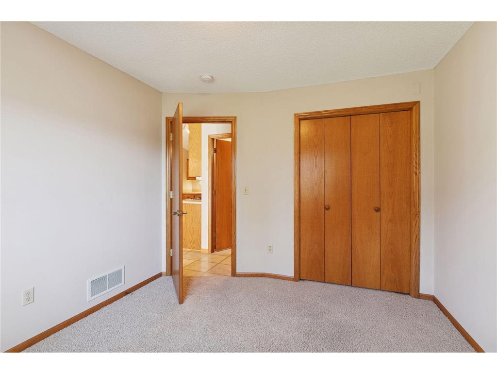 3821 Impatiens Lane N Brooklyn Park MN 55443 6800550 image29