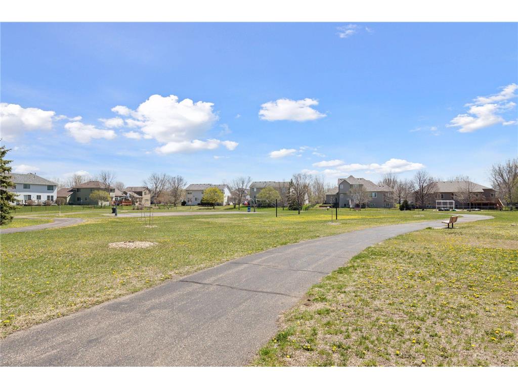 3821 Impatiens Lane N Brooklyn Park MN 55443 6800550 image47