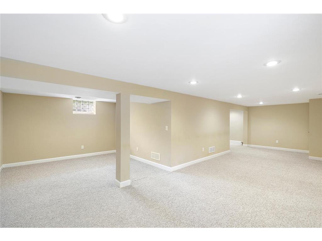 3821 W Broadway Avenue Robbinsdale MN 55422 6761654 image19