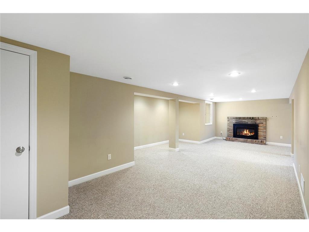 3821 W Broadway Avenue Robbinsdale MN 55422 7047564 image16