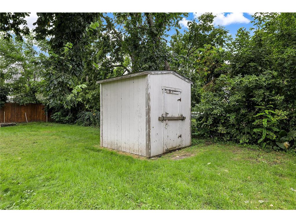 3821 W Broadway Avenue Robbinsdale MN 55422 7047564 image24