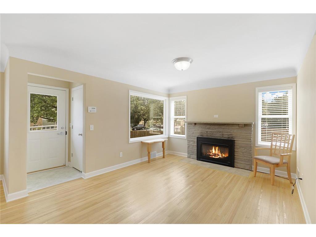 3821 W Broadway Avenue Robbinsdale MN 55422 7047564 image5