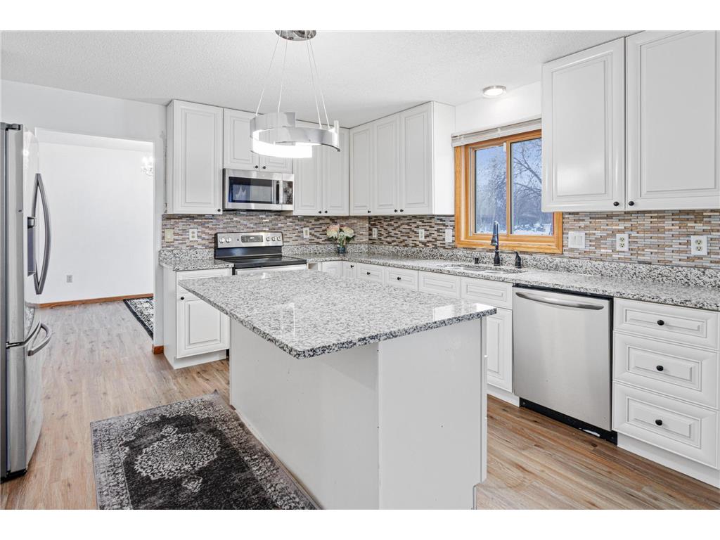 3824 Dunbar Court Brooklyn Park MN 55443 6324368 image1