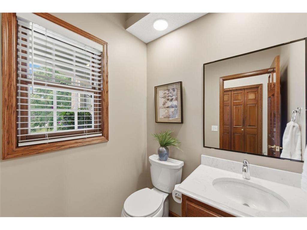 3824 Fairway Terrace Woodbury MN 55125 7081375 image27