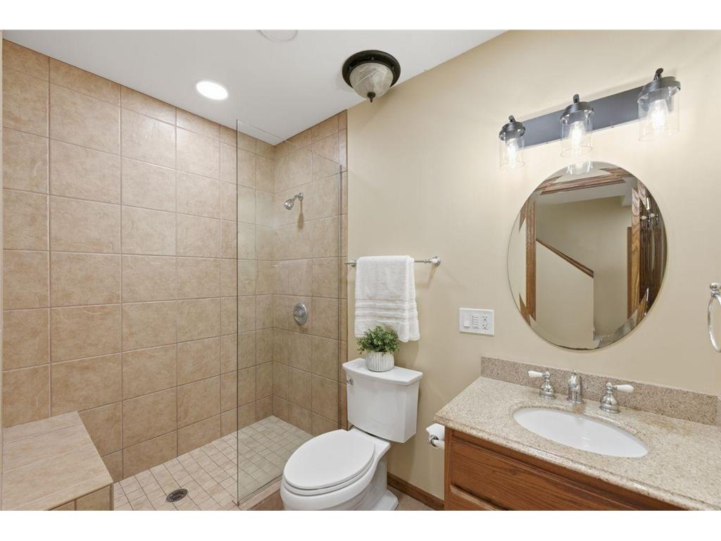 3824 Fairway Terrace Woodbury MN 55125 7081375 image40