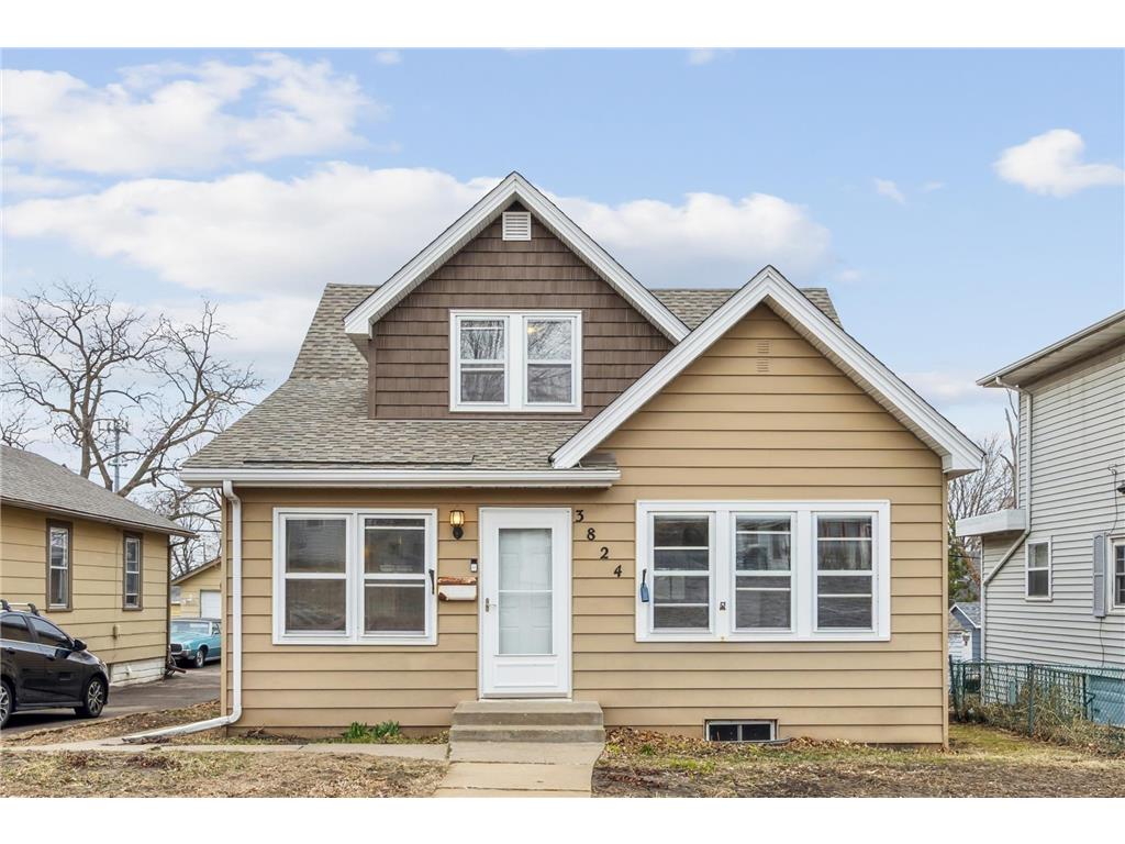3824 Jackson Street NE Columbia Heights MN 55421 6686894 image1