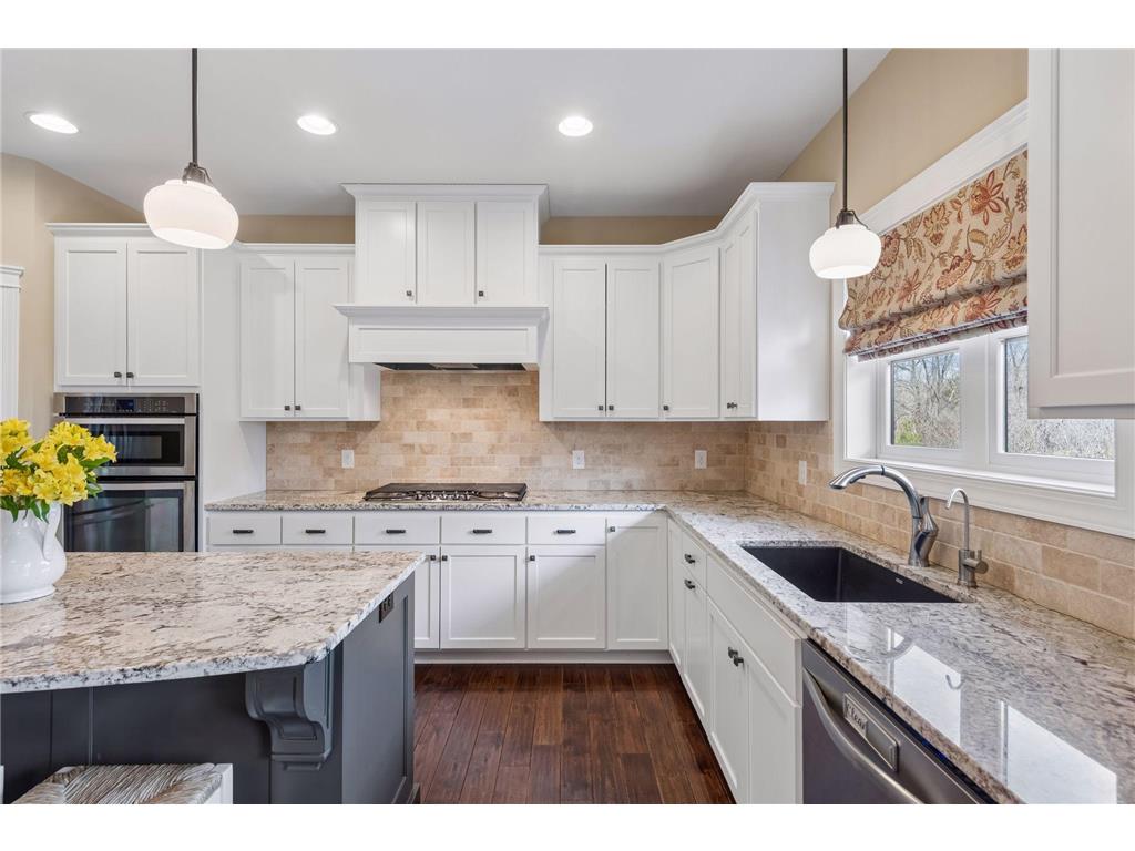3824 Pascolo Bend Chaska MN 55318 - Bavaria 7056852 image24