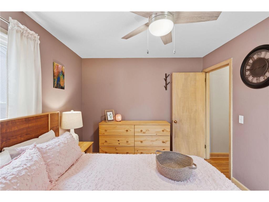 3824 Toledo Avenue N Robbinsdale MN 55422 7104032 image11