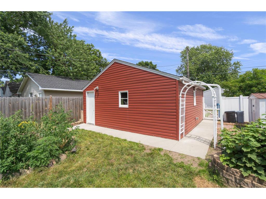 3824 Toledo Avenue N Robbinsdale MN 55422 7104032 image32