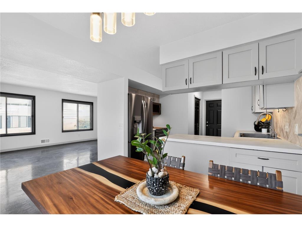 3824 Willow Way Eagan MN 55122 7007110 image5