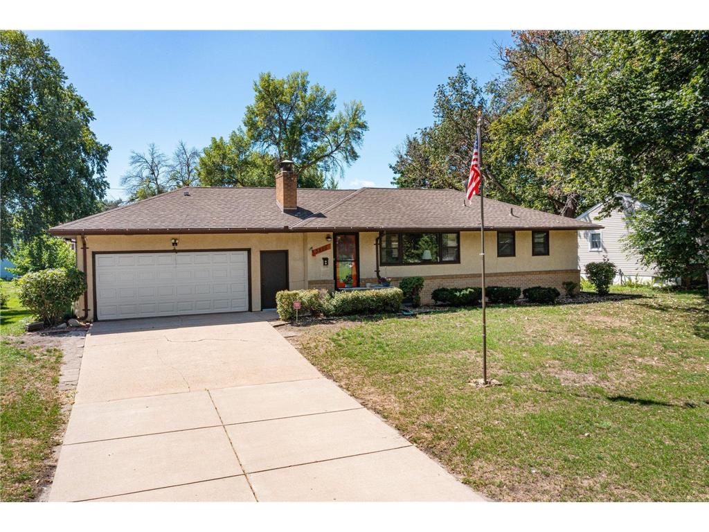 3825 56th Avenue N Brooklyn Center MN 55429 6450138 image1