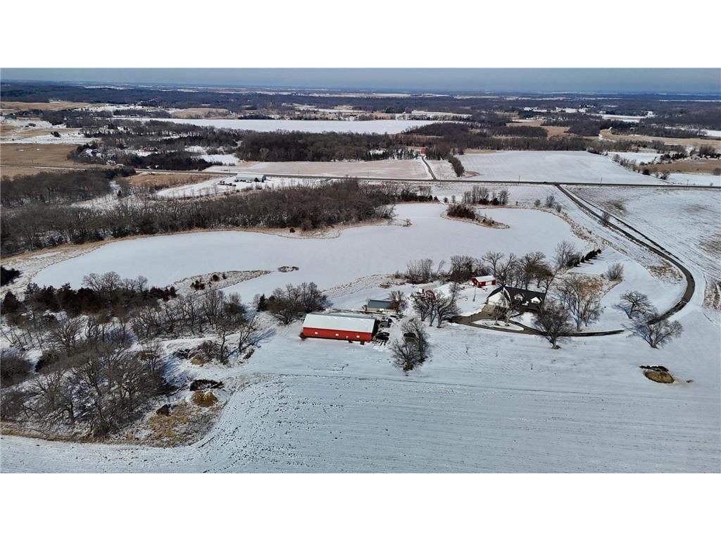 3825 County Road 40 NE New London Twp MN 56273 7011361 image1