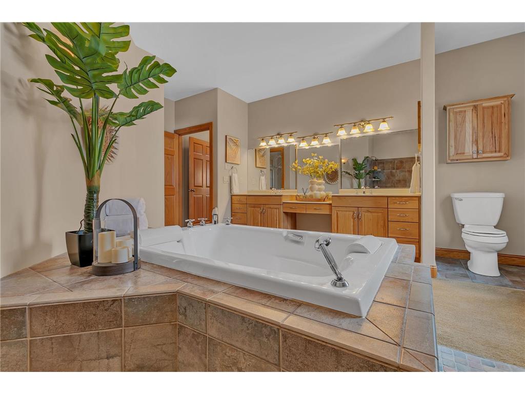 3825 County Road 40 NE New London Twp MN 56273 7011361 image39