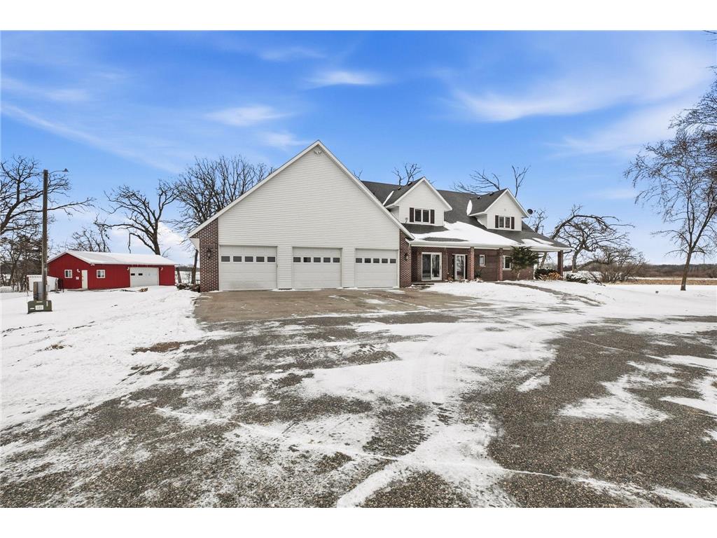 3825 County Road 40 NE New London Twp MN 56273 7011361 image4
