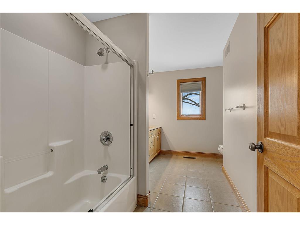 3825 County Road 40 NE New London Twp MN 56273 7011361 image59