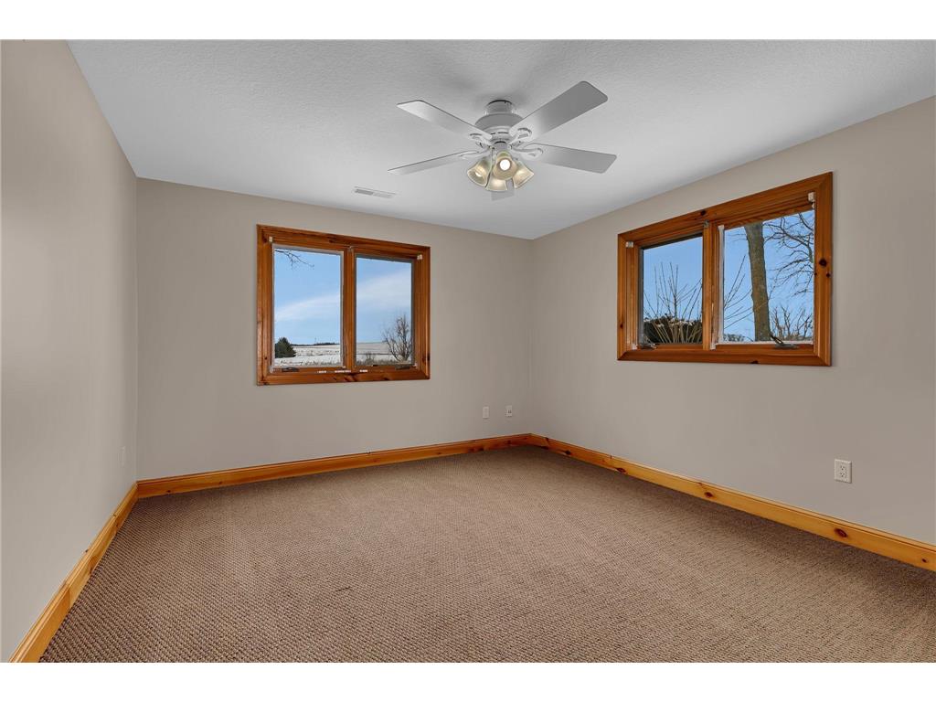 3825 County Road 40 NE New London Twp MN 56273 7011361 image67