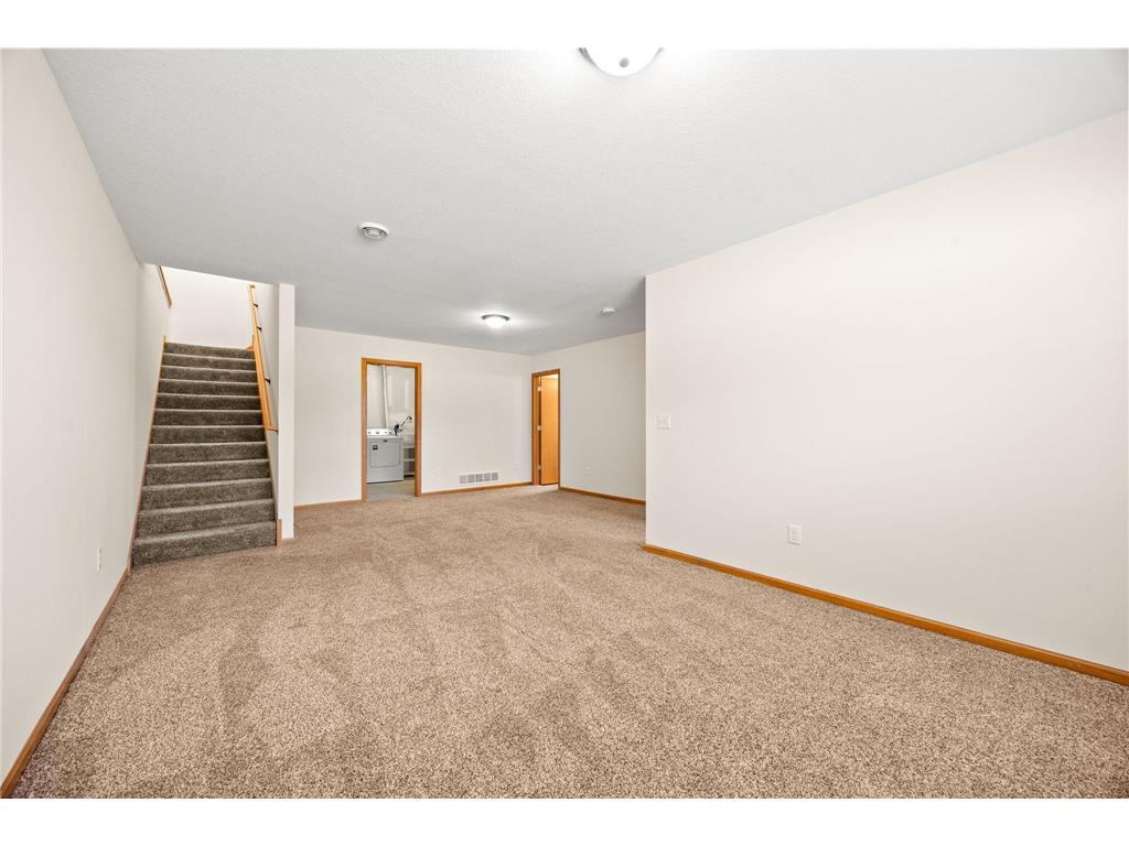 38251 Explorer Circle North Branch MN 55056 6820922 image10