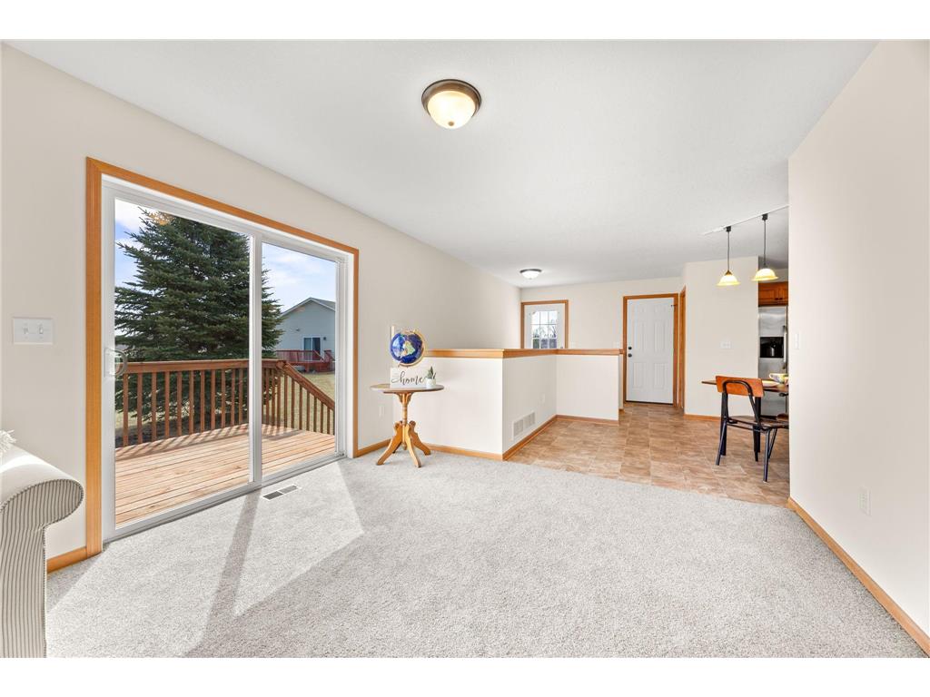 38251 Explorer Circle North Branch MN 55056 6820922 image2