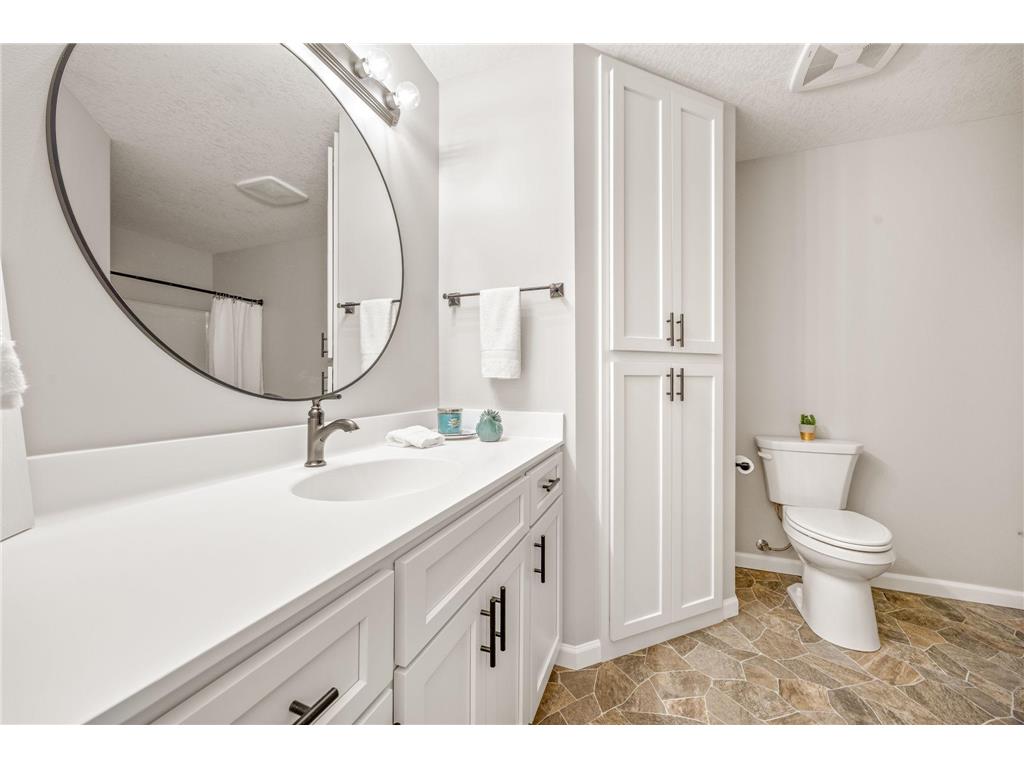38251 Explorer Circle North Branch MN 55056 6820922 image8