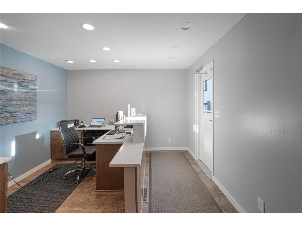 3826 W Broadway Avenue Robbinsdale MN 55422 7018923 image10