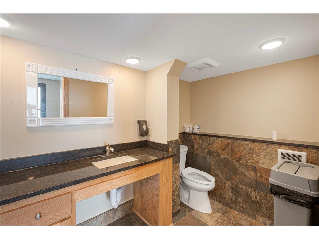 3826 W Broadway Avenue Robbinsdale MN 55422 7018923 image21