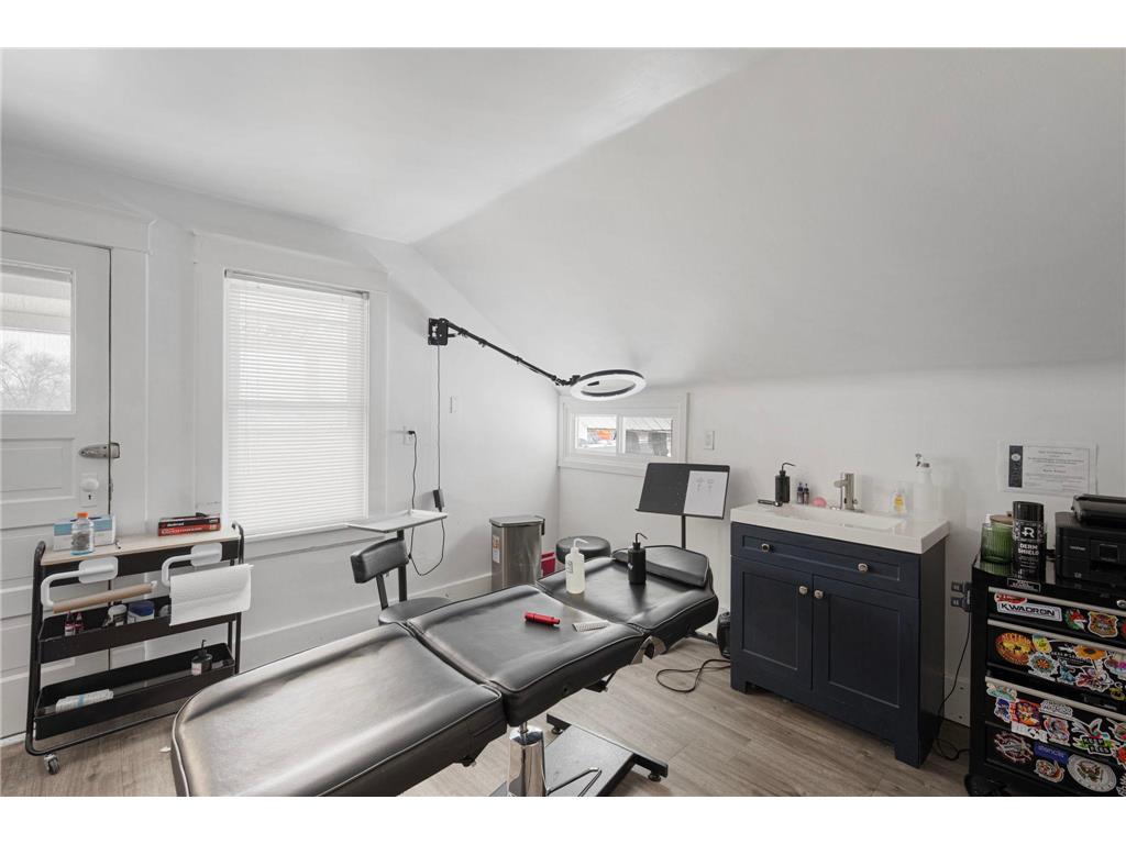 3826 W Broadway Avenue Robbinsdale MN 55422 7018923 image24