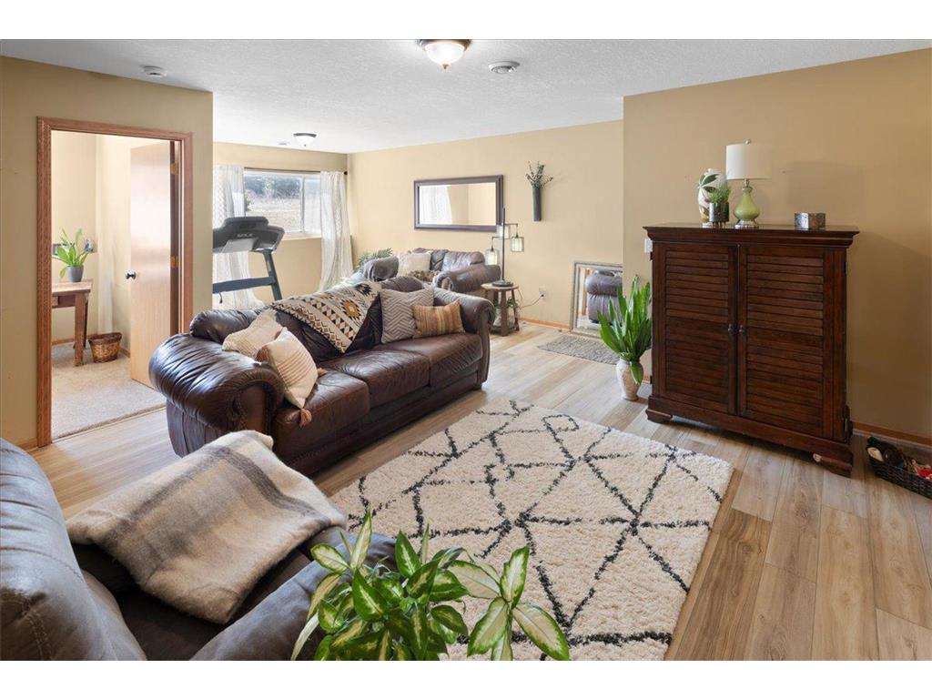 38260 Explorer Circle North Branch MN 55056 7049721 image31