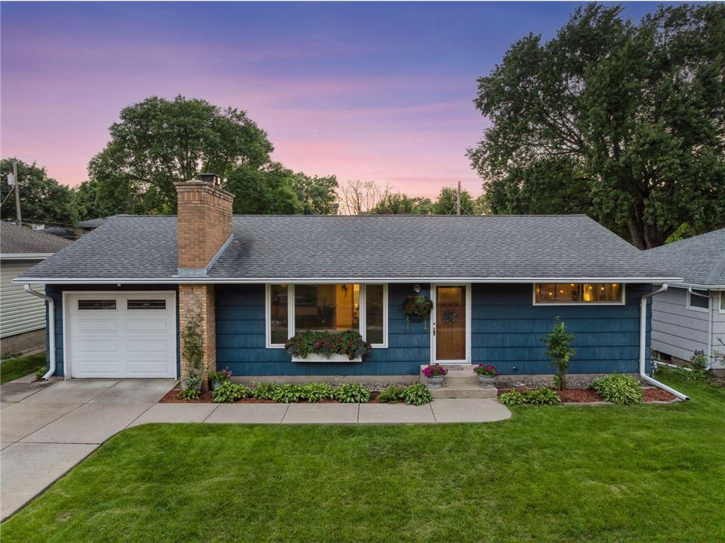 3827 Adair Avenue N Crystal MN 55422 6779167 image1