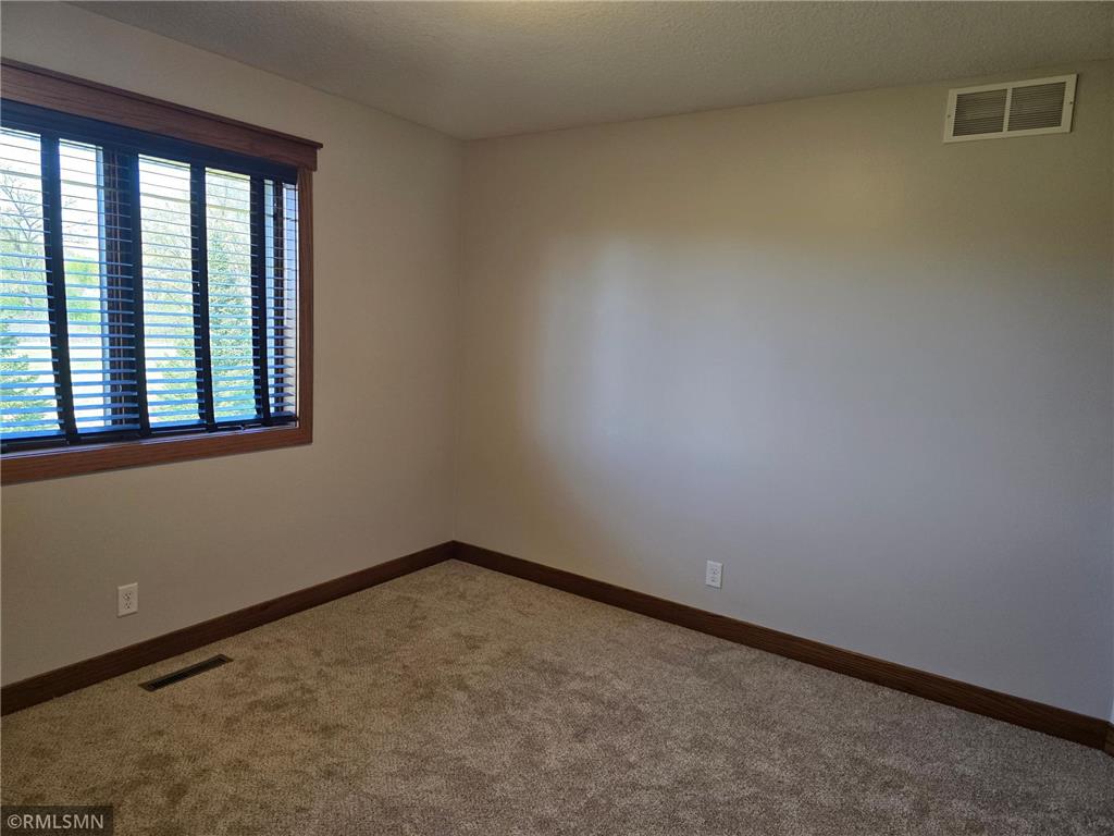 38270 Everett Avenue North Branch MN 55056 7070733 image27