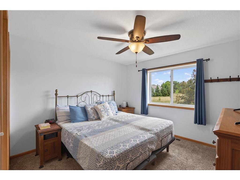38272 Explorer Circle North Branch MN 55056 7088460 image16