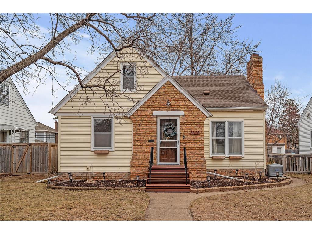 3828 Halifax Avenue N Robbinsdale MN 55422 6706661 image1