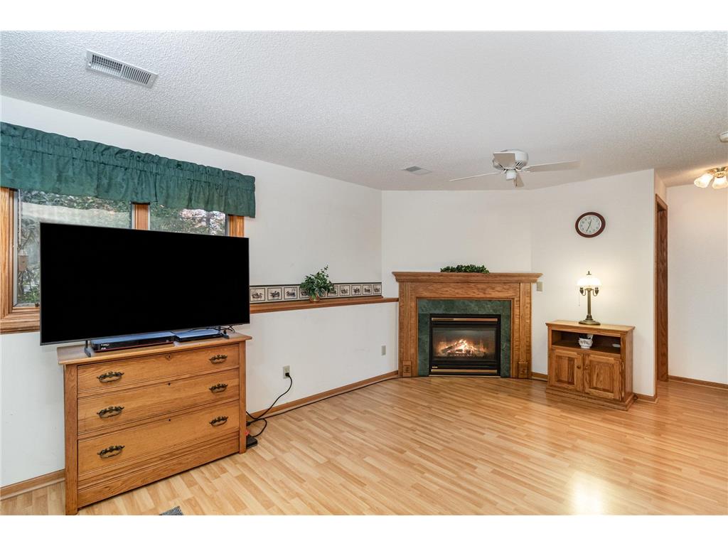 38280 Great Oaks Court North Branch MN 55056 6810122 image17