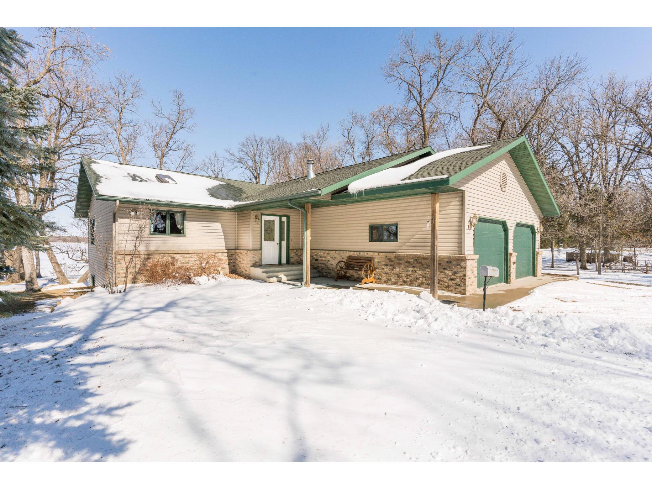 38281 Country Estate Road Battle Lake Mn 56515 Mls 5733461 Edina Realty