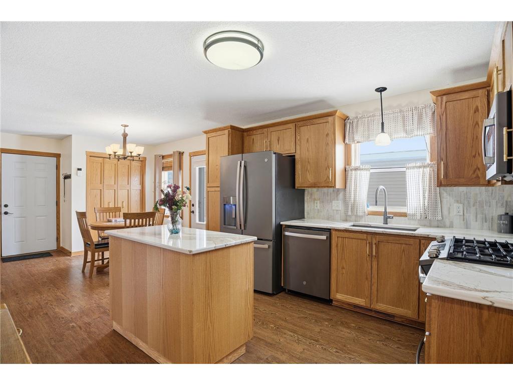 38282 Explorer Circle North Branch MN 55056 6824636 image12