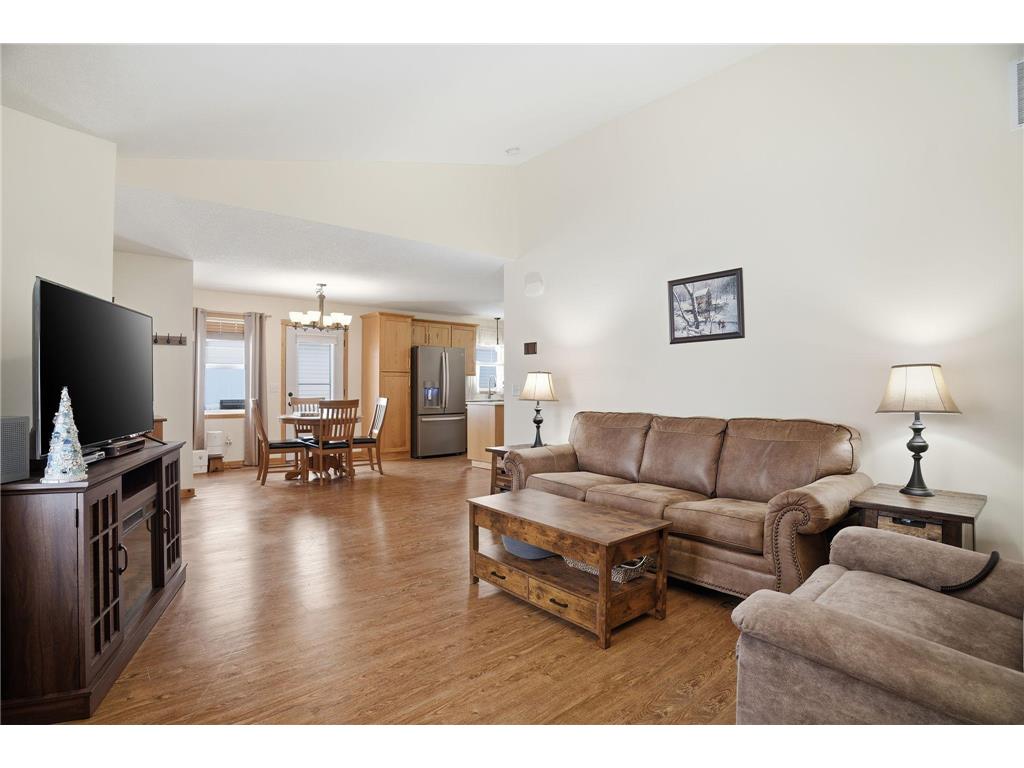 38282 Explorer Circle North Branch MN 55056 6824636 image7