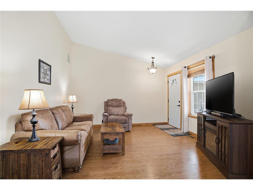 38282 Explorer Circle North Branch MN 55056 6824636 image8