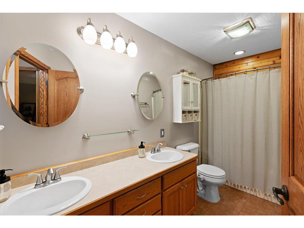 38288 Hillshire Avenue North Branch MN 55056 7088779 image13