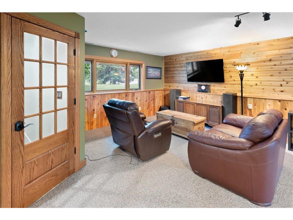38288 Hillshire Avenue North Branch MN 55056 7088779 image17