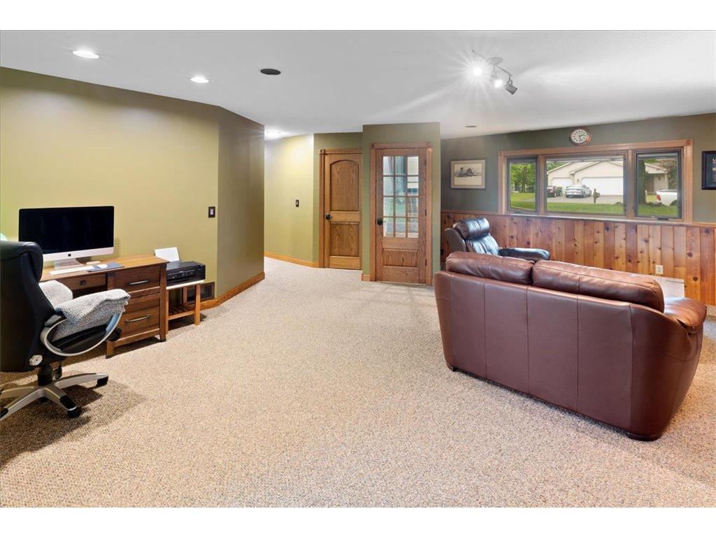 38288 Hillshire Avenue North Branch MN 55056 7088779 image21