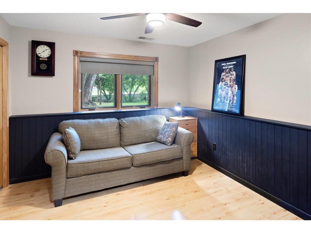 38288 Hillshire Avenue North Branch MN 55056 7088779 image23