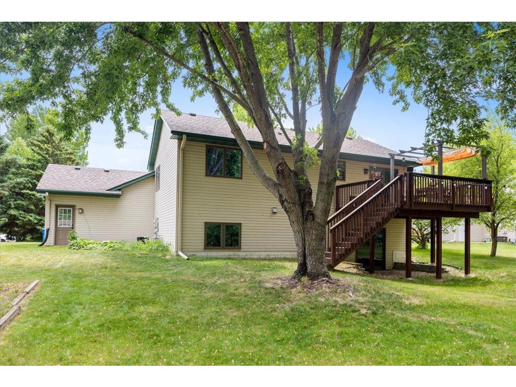 38288 Hillshire Avenue North Branch MN 55056 7088779 image32