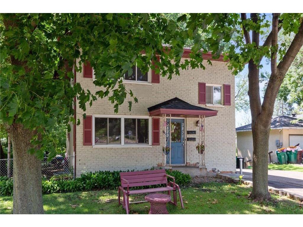 3829 Lake Drive Avenue N Robbinsdale MN 55422 7054532 image1