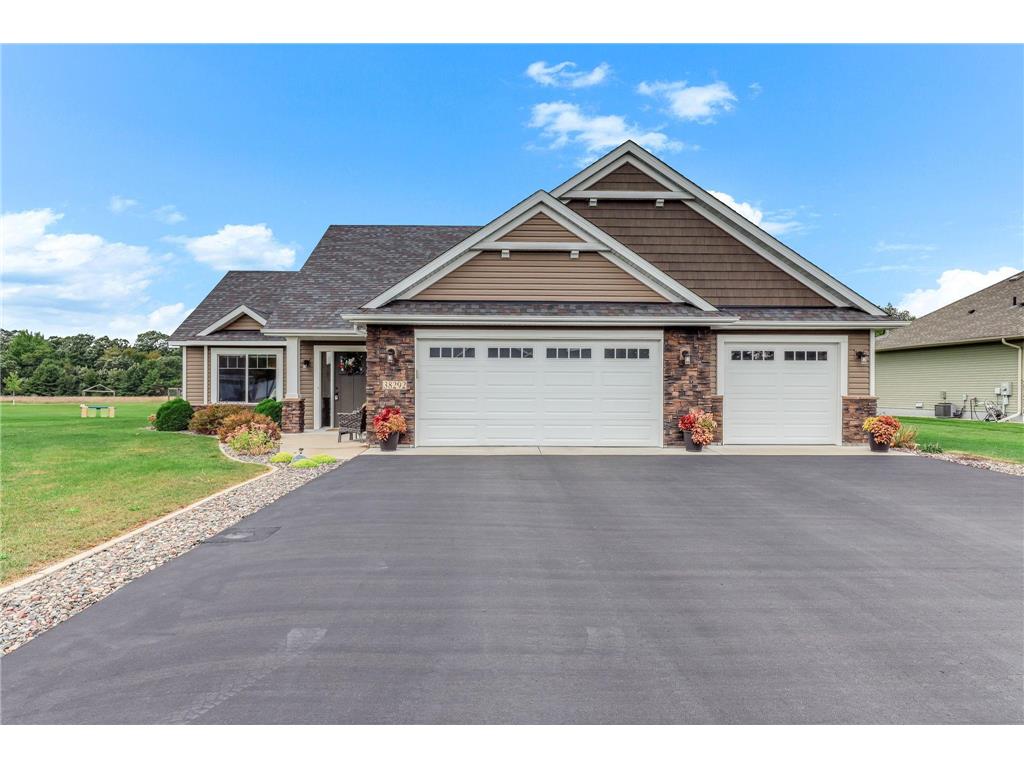 38292 Emerald Boulevard North Branch MN 55056 6790117 image1