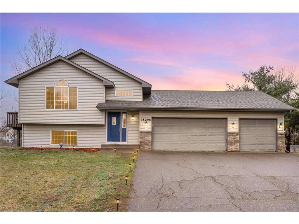 38296 Casselberry Drive North Branch MN 55056 6475051 image1